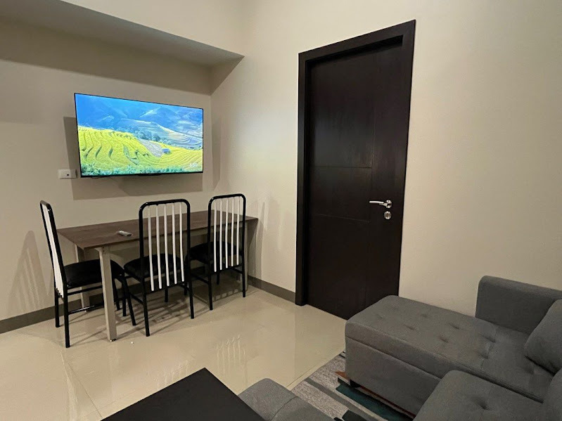Park McKinley West, BGC-тегі жиһазбен жабдықталған бір бөлмелі пәтер