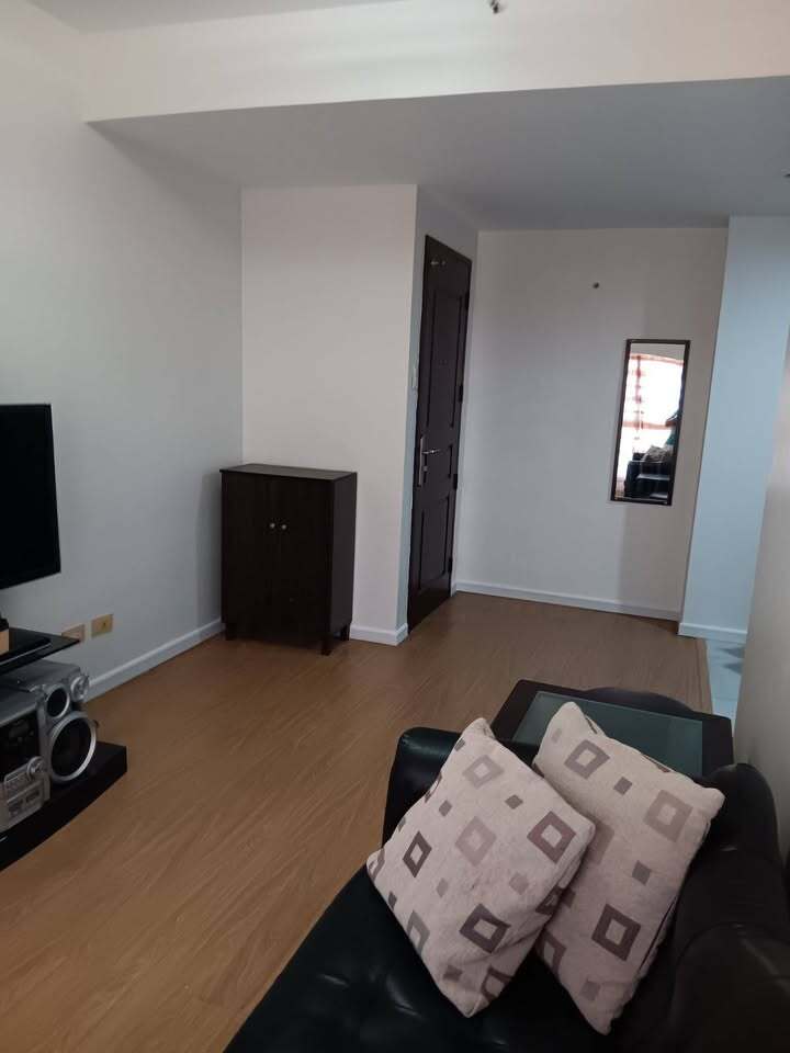 Newly Renovated Fully Furnished Apartment
