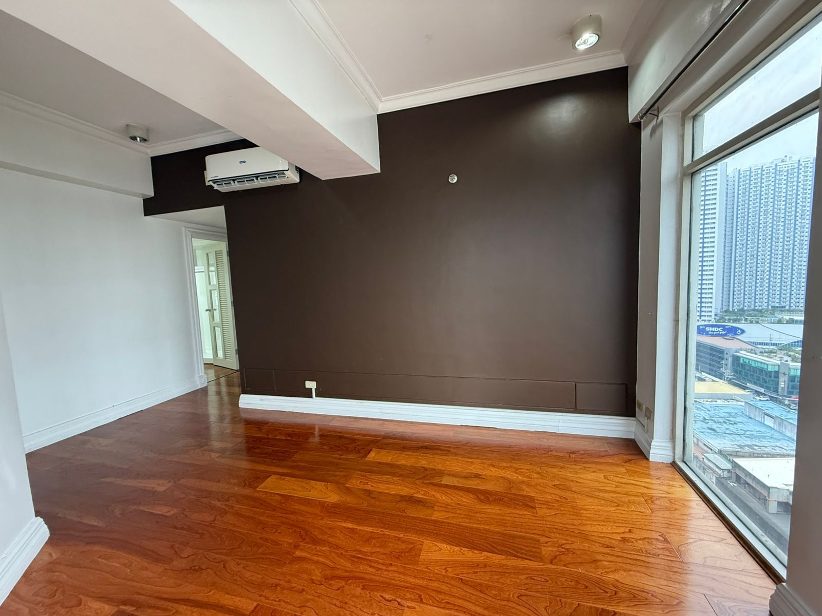 Spacious 3-Bedroom Apartment with City Views