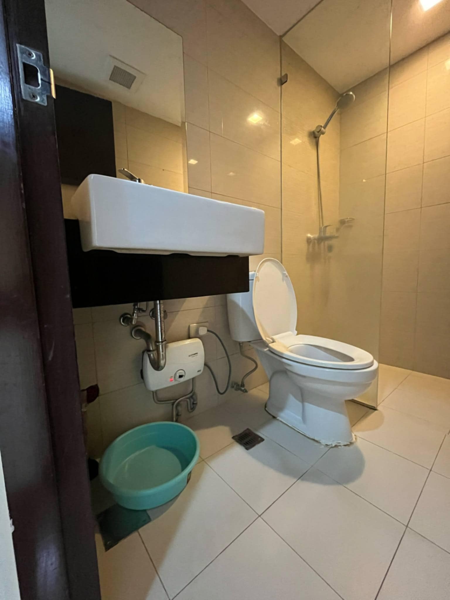 Studio Unit at Viceroy Residences Tower 1, McKinley Hill