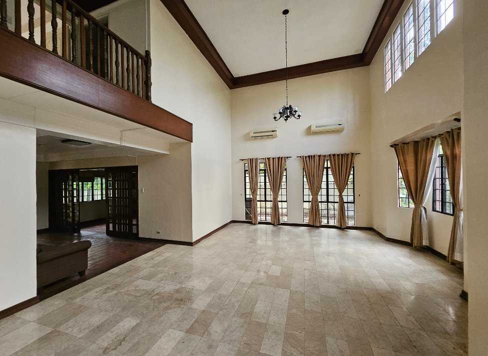 Spacious 4-Bedroom House in Ayala Alabang Village with Pool