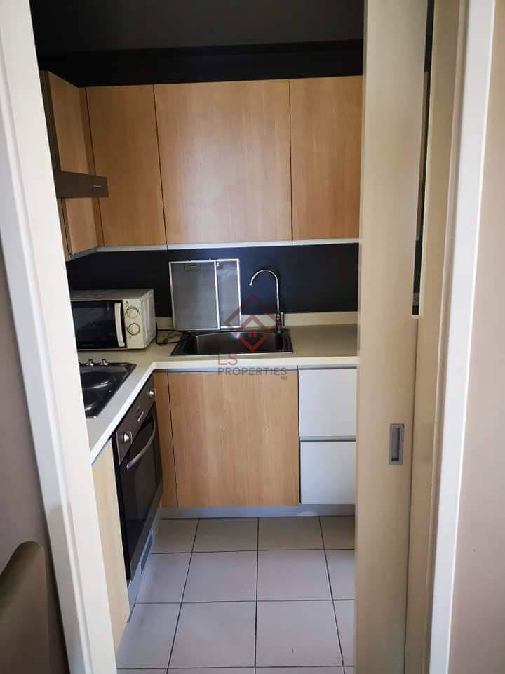 High Floor 2BR Unit in SOMA BGC, Taguig