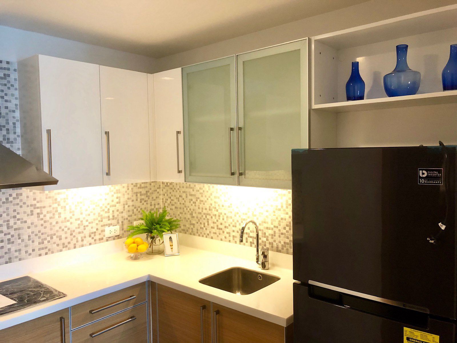1BR Fully Furnished Apartment with Parking