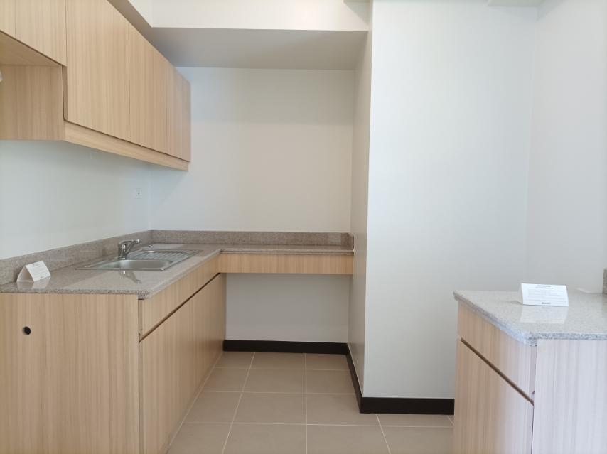 2 Bedroom DMCI Homes Apartment in Parañaque City
