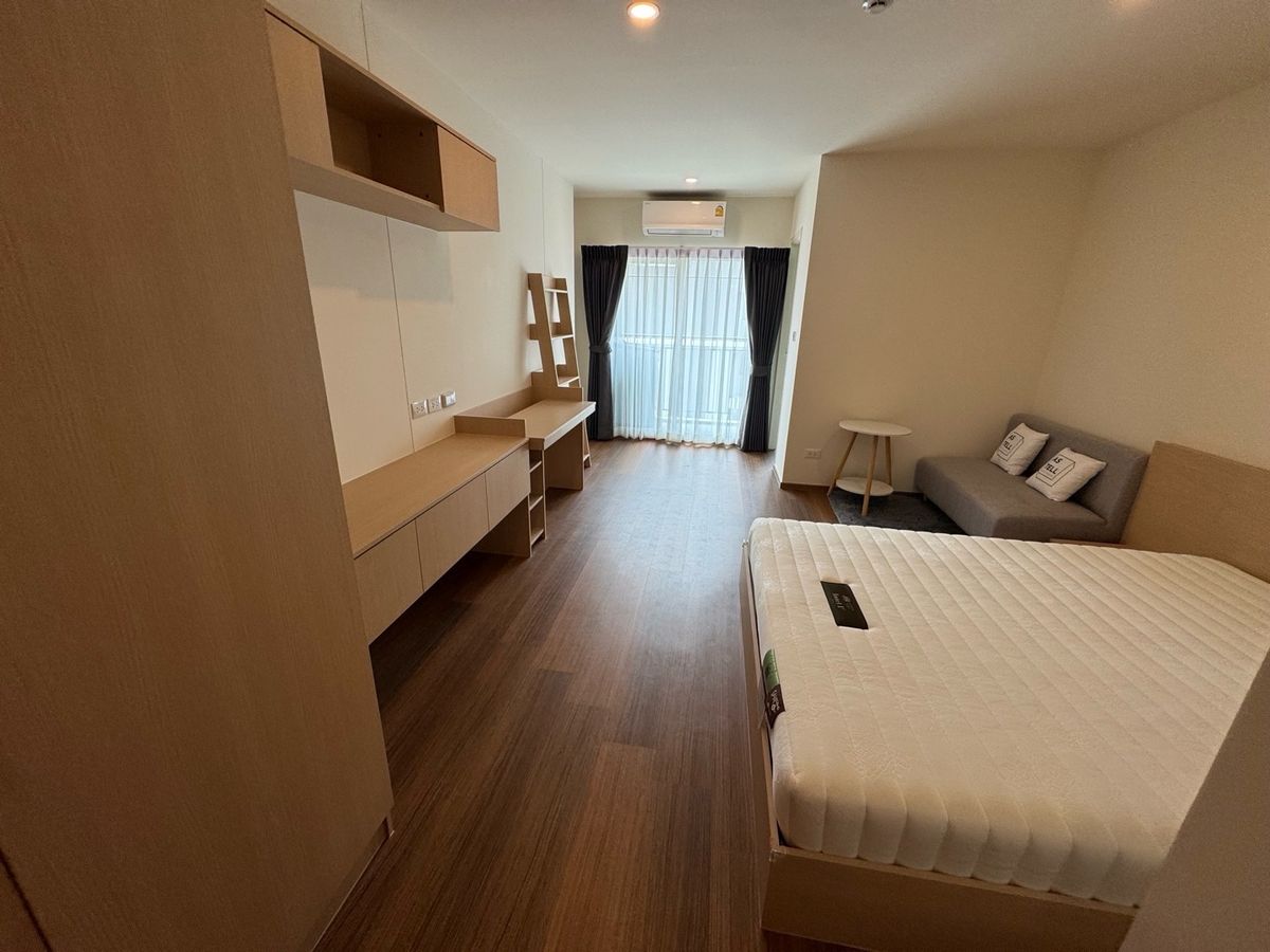 Lumpuni Condo Town Ekachai 48 - 1-кімнатна квартира з видом на сад