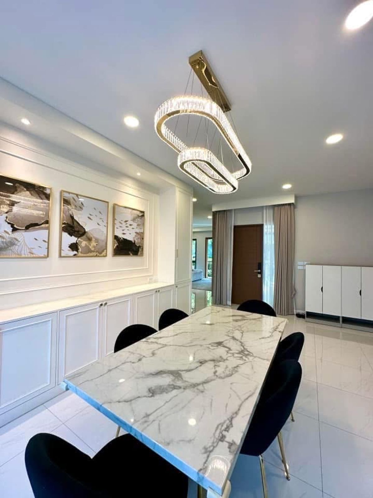 Spacious 4-Bedroom House near Mega Bangna with Luxury Amenities