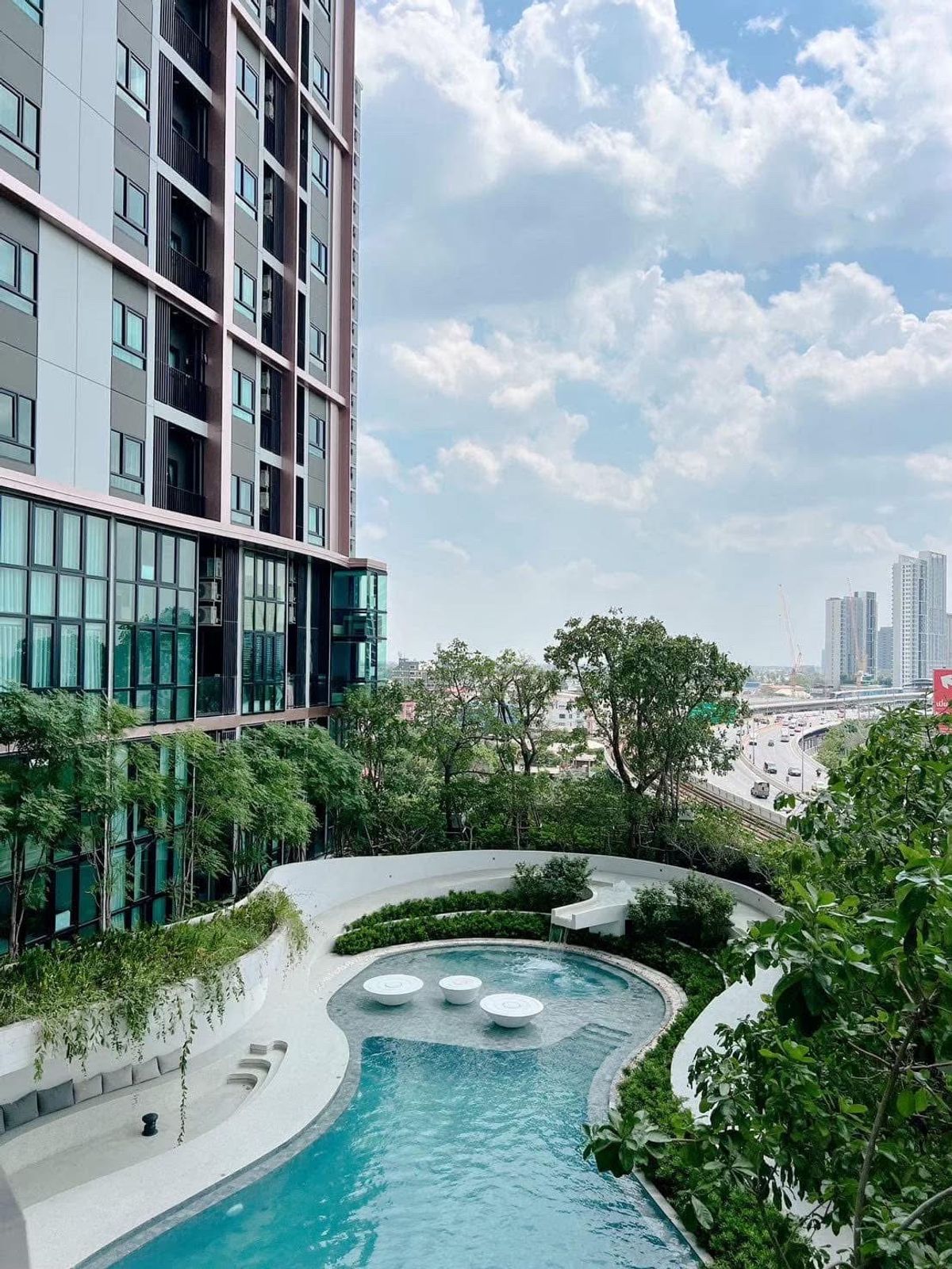 1 Bedroom Apartment near BTS Talat Phlu, Fully Equipped