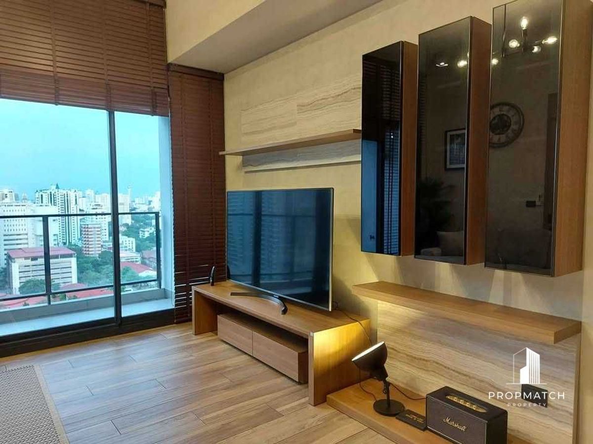 The Lofts Asoke - 2 Bedroom Condo near MRT Phetchaburi