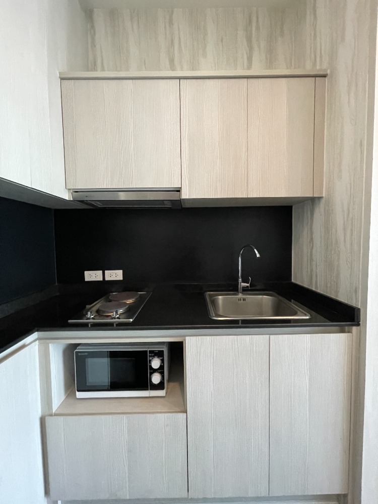Fully Furnished 1-Bedroom Apartment with Modern Amenities