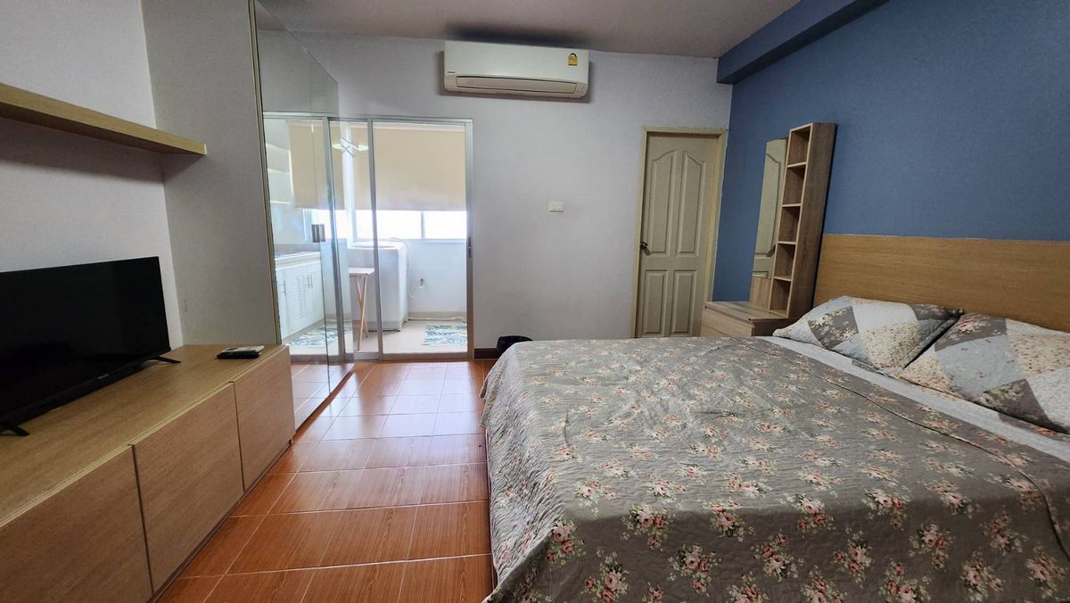 Кондо Home Ratchada-Pinklao - Полностью меблированная студия 31 кв.м