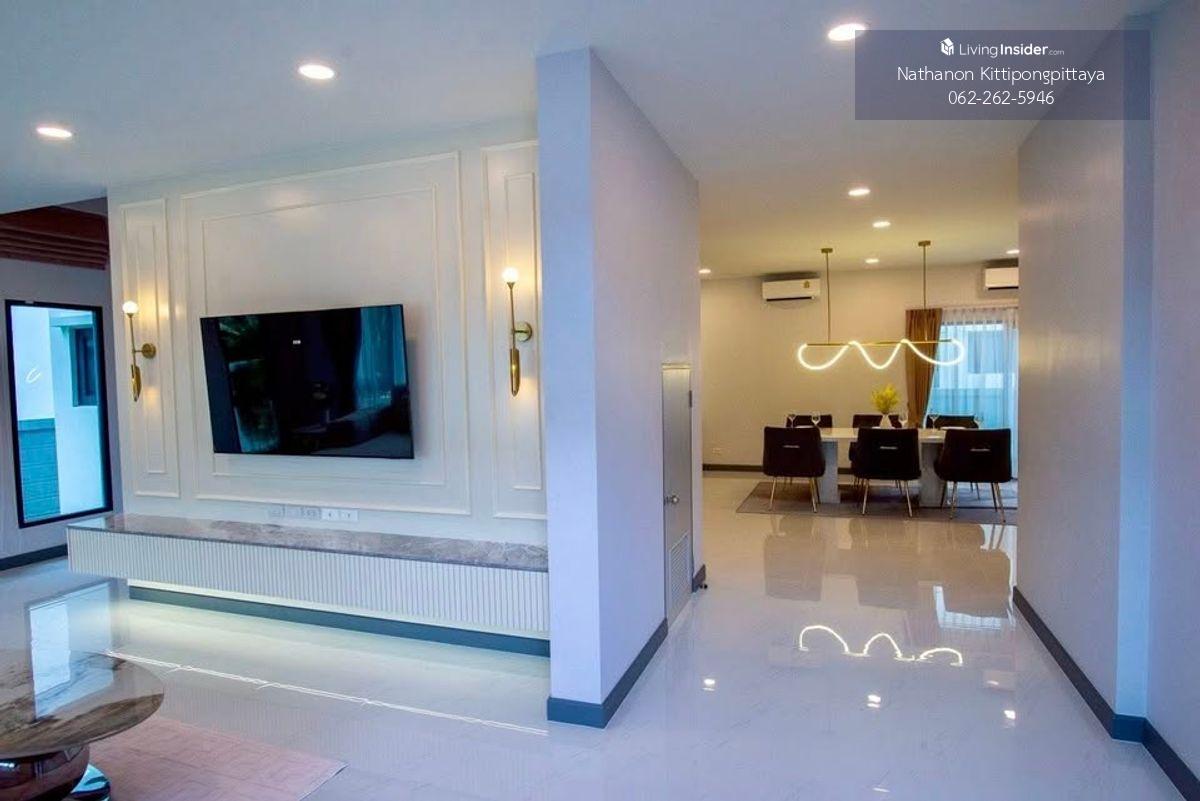 Luxury Single House at The City Bangna - Fully Furnished Emerald Model