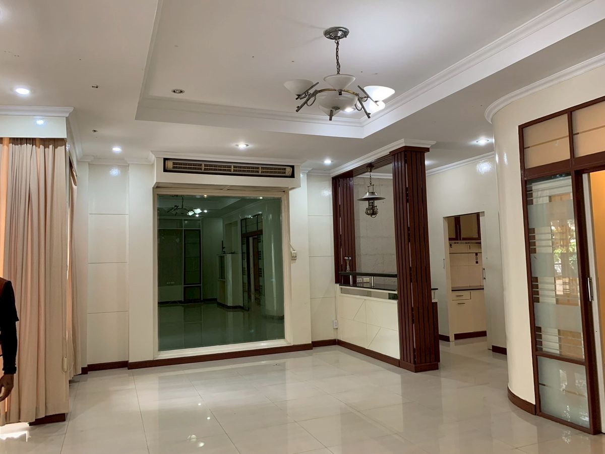 2 Storey Detached House near Lat Phrao 112 Road with Pool and Security