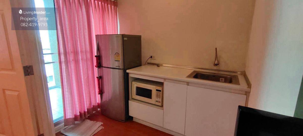 Compact Lumpini Town Condo with Full Furnishings