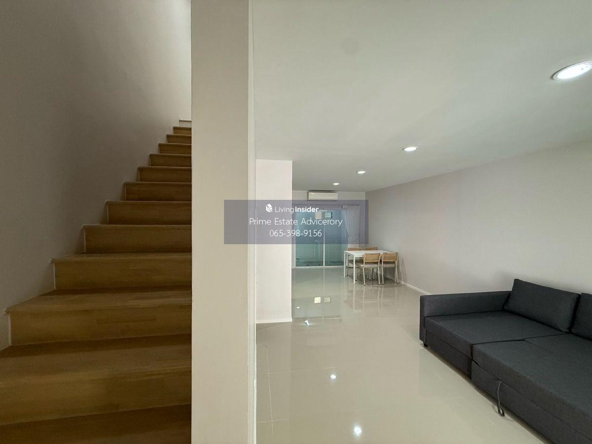 Spacious 3-Bedroom House in Sukhumvit 77 with Parking
