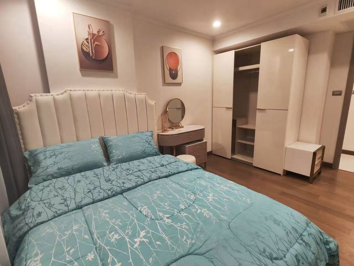 Fully Furnished Apartment with City View and Modern Amenities