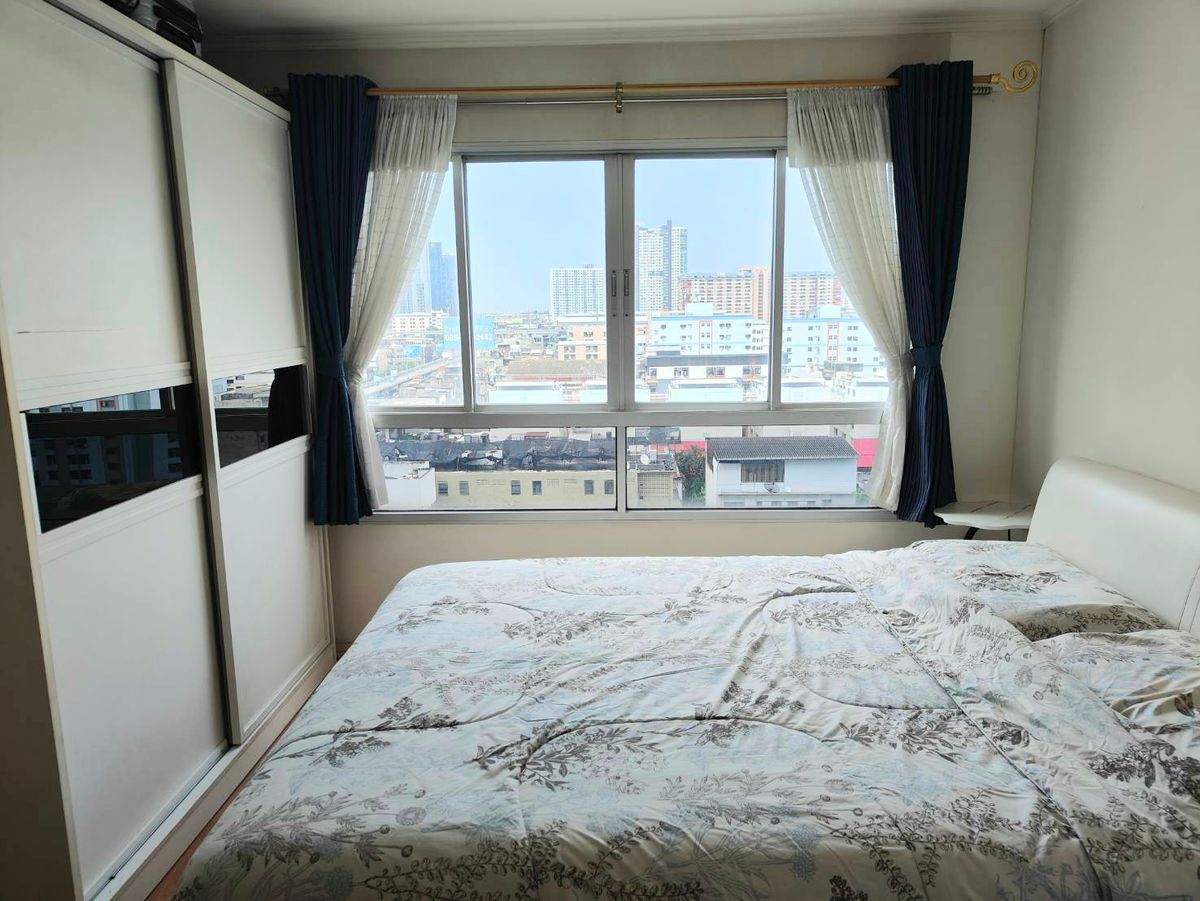Lumpini Ville Ramkhamhaeng 44 - Fully Furnished Studio Apartment