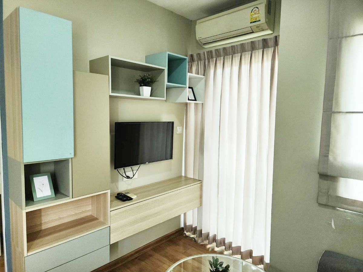 2 Bedroom Corner Condo, Fully Furnished, Convenient Location