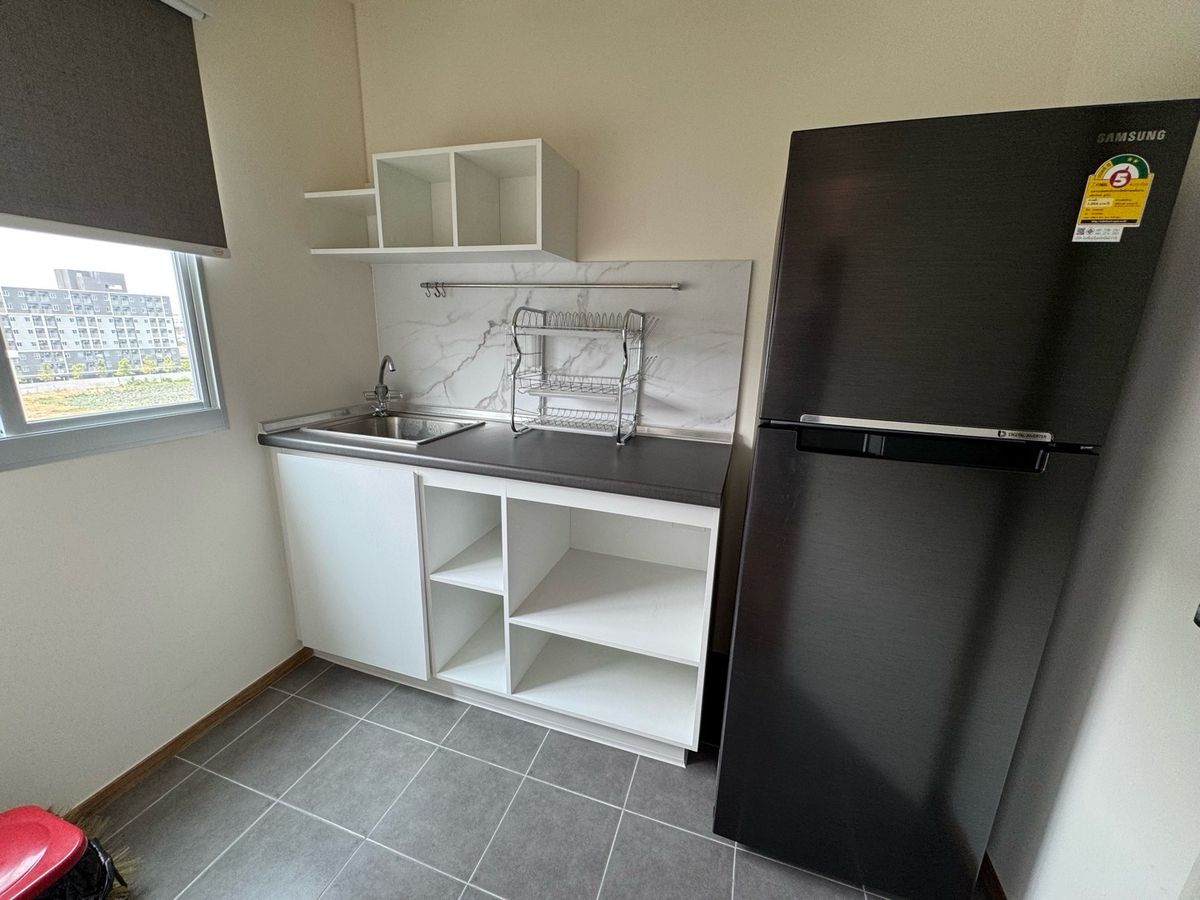 Lumpuni Condo Town Ekachai 48 - 1-комнатная квартира с видом на сад