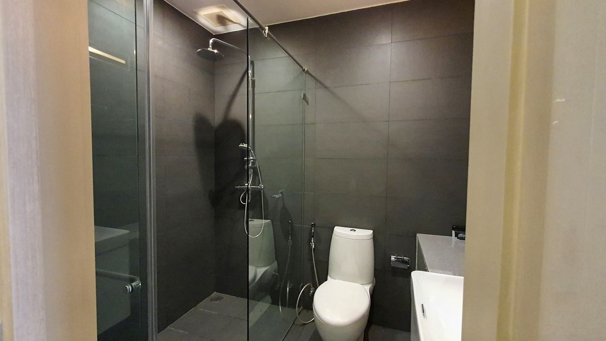 Noble Ploenchit Luxury Apartment - 1 Year Contract