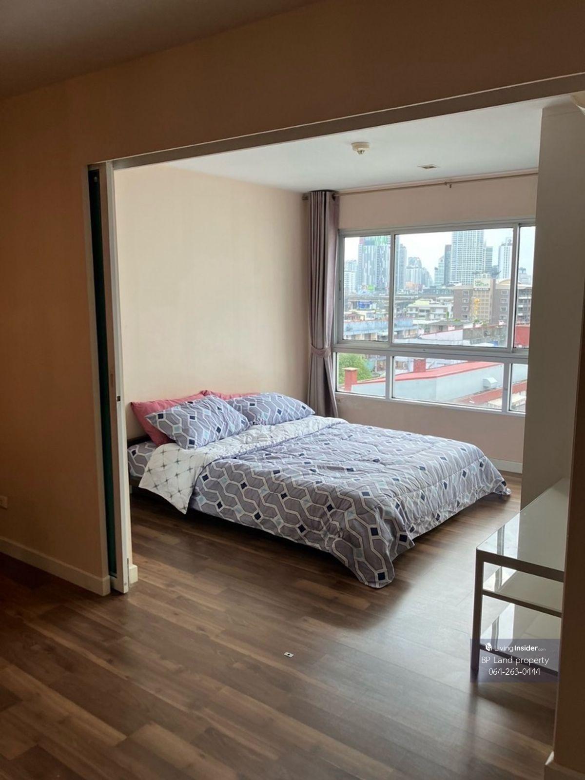 Large 1-Bedroom Condo at The Room 79 - Ready to Move In