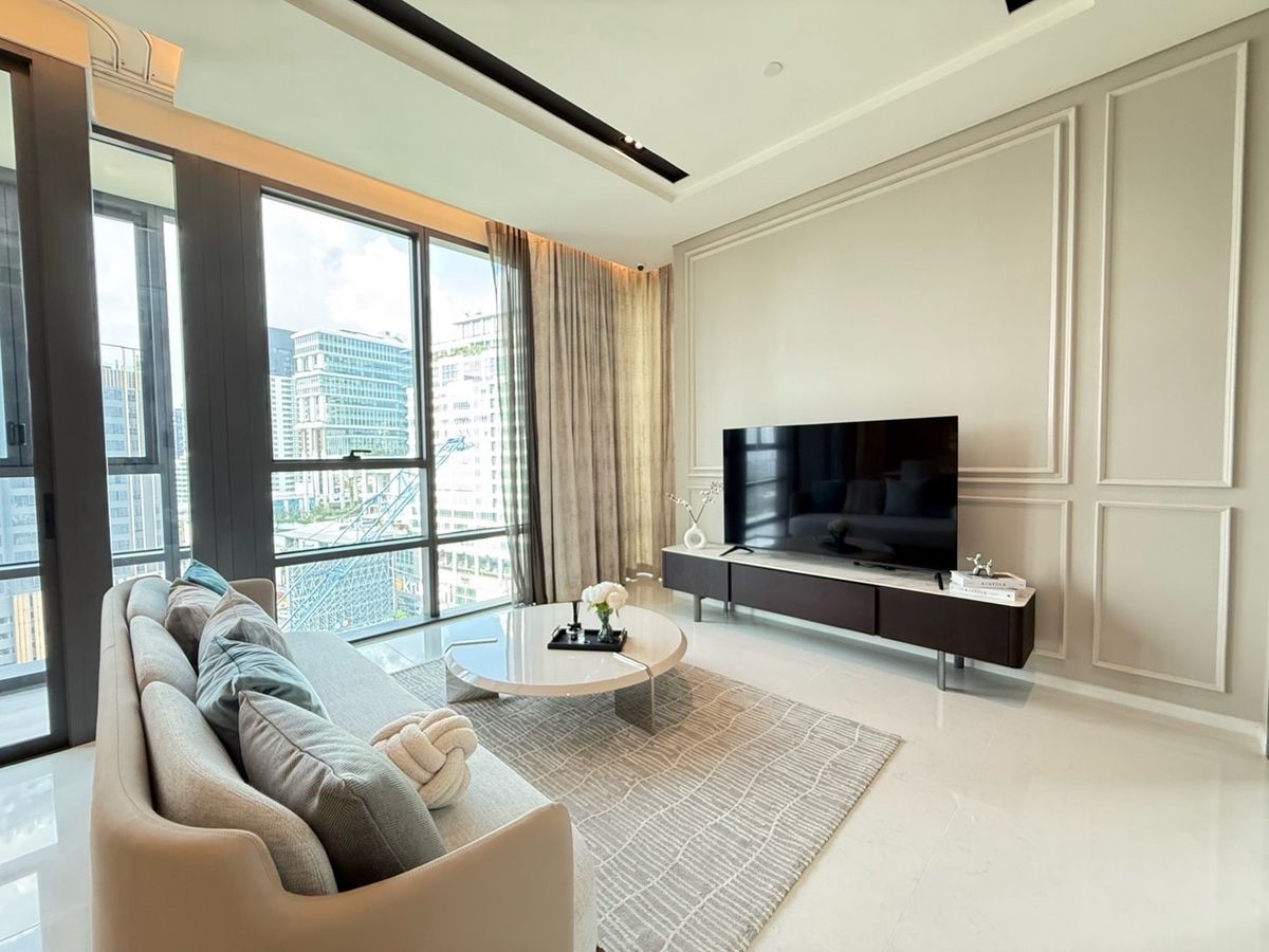 Luxury 2-Bedroom Corner Condo with Premium Facilities