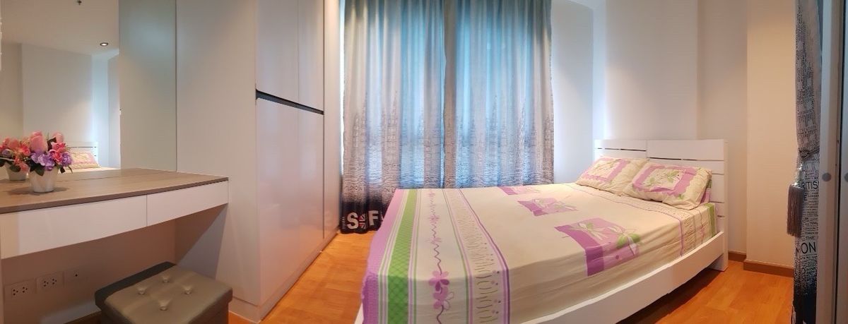 1 Bedroom Condo near The Mall Bang Khae, MRT Station, Pool View