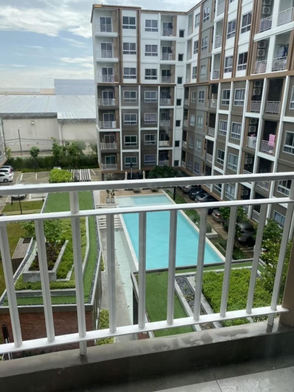 1-Bedroom Condo with Pool View near Lotus Ayutthaya