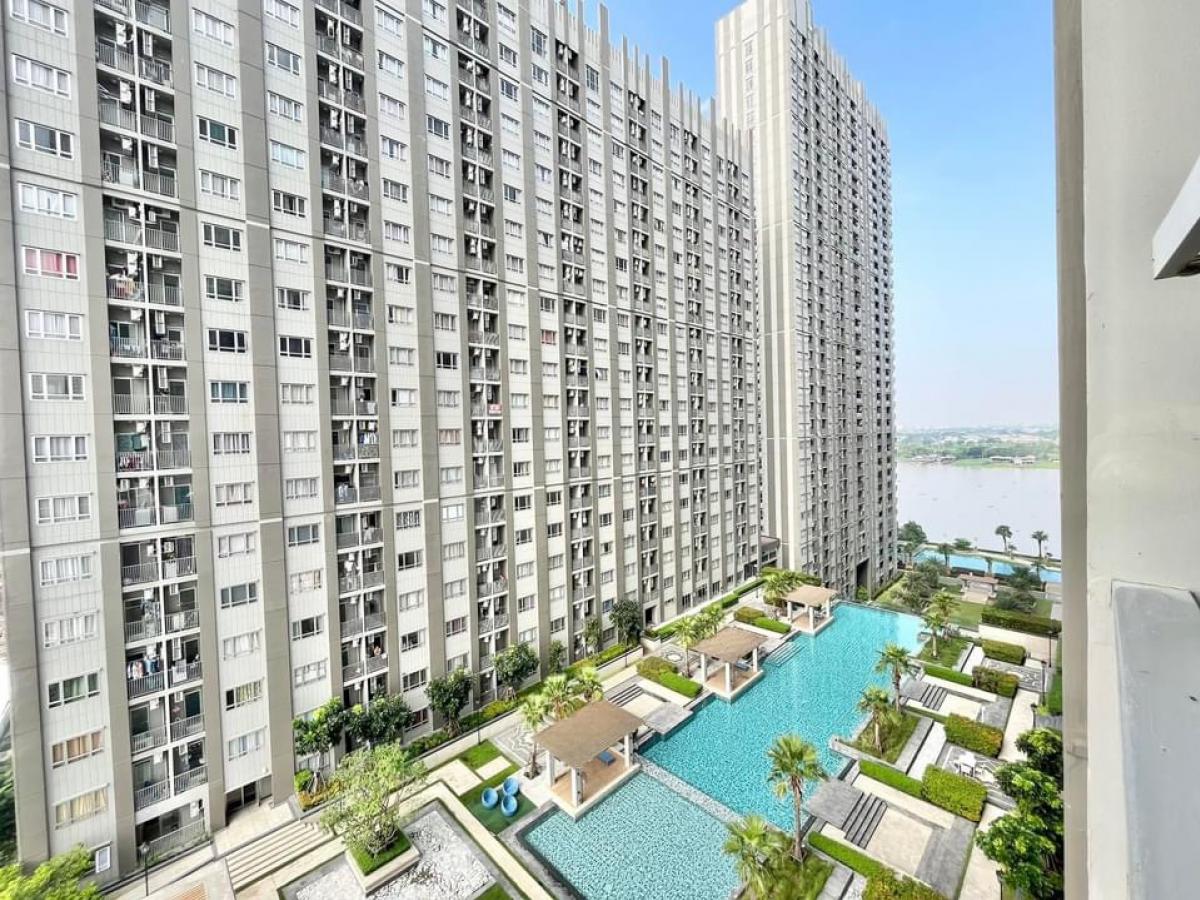 Corner Room at Manor Sanambinnam - Pool & River View Condo