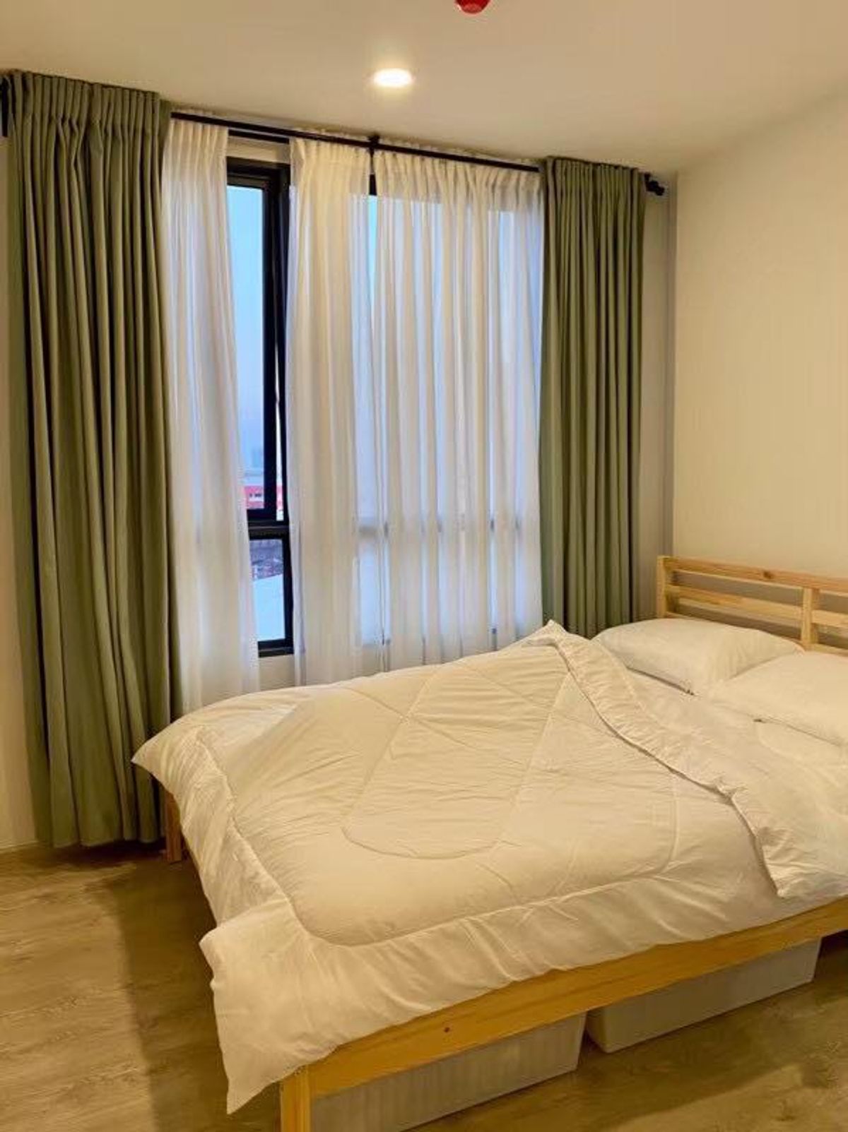 Compact Condo at The Tree Charan Sanitwong 30 with Full Amenities