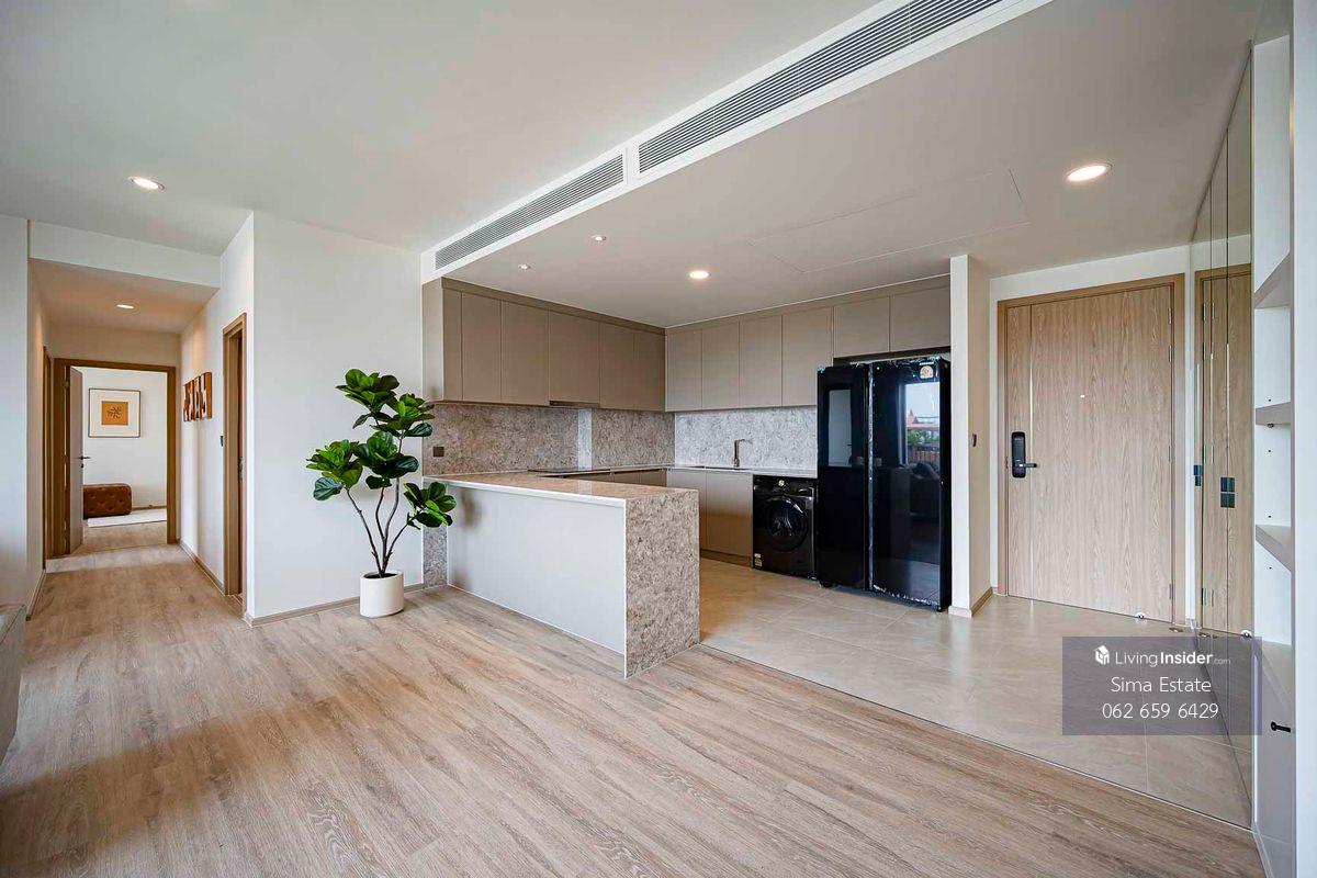 Luxury 3-Bedroom Condo in Soi Rama 9, Near City Center