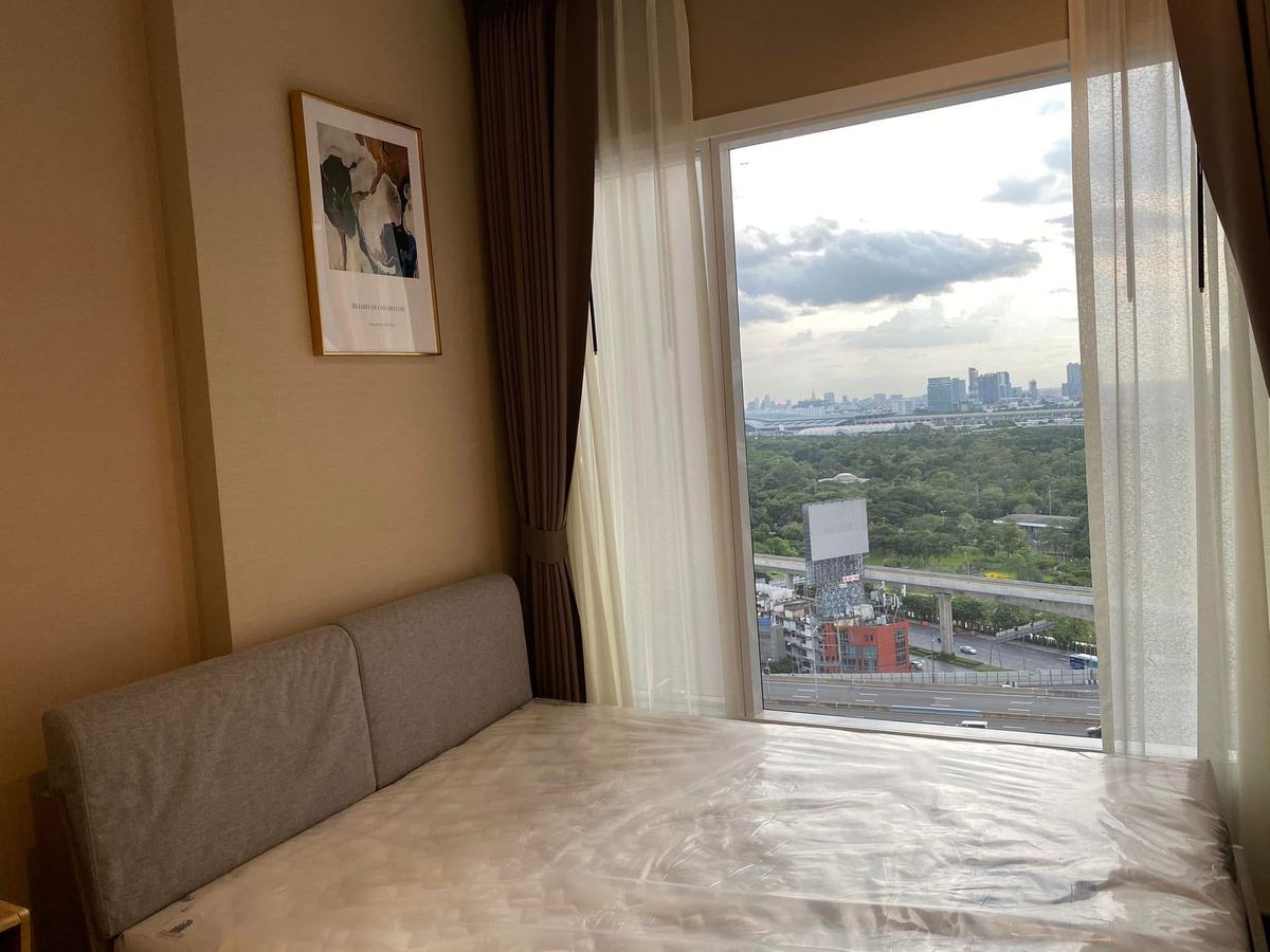 The Saint Residences - 1 Bedroom Condo with Chatuchak View
