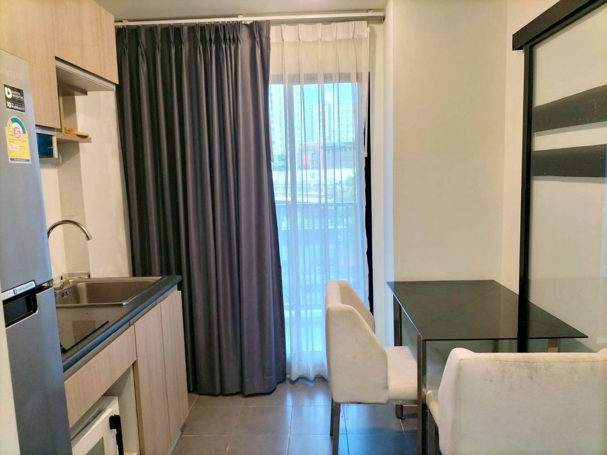 Fully Furnished Studio Apartment with Modern Amenities