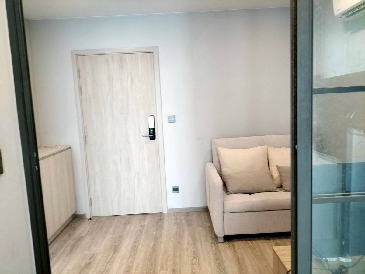 Fully Furnished Apartment with Modern Amenities