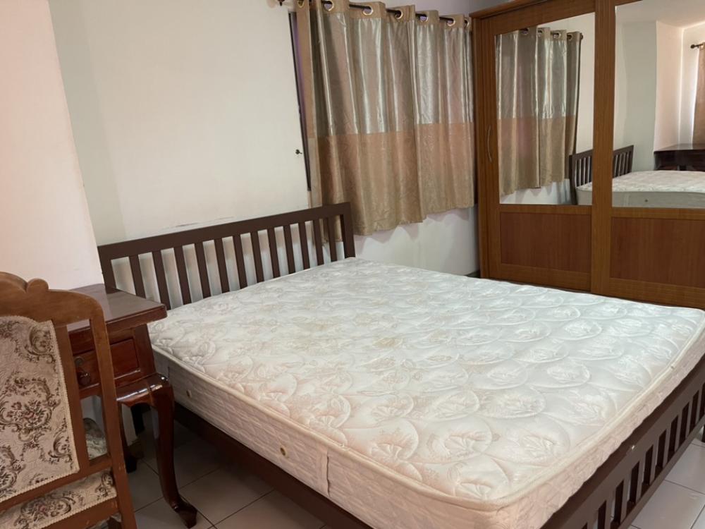 Lumpini Center Lat Phrao 111 - Уютная угловая квартира