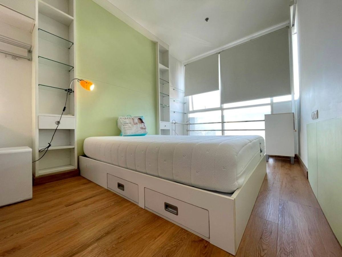 IDEO MIX PHAHONYOTHIN - Fully Furnished 1-Bedroom Condo