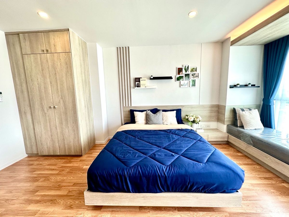 Lumpiny Park Borom-Sirindhorn Apartment, Fully Furnished