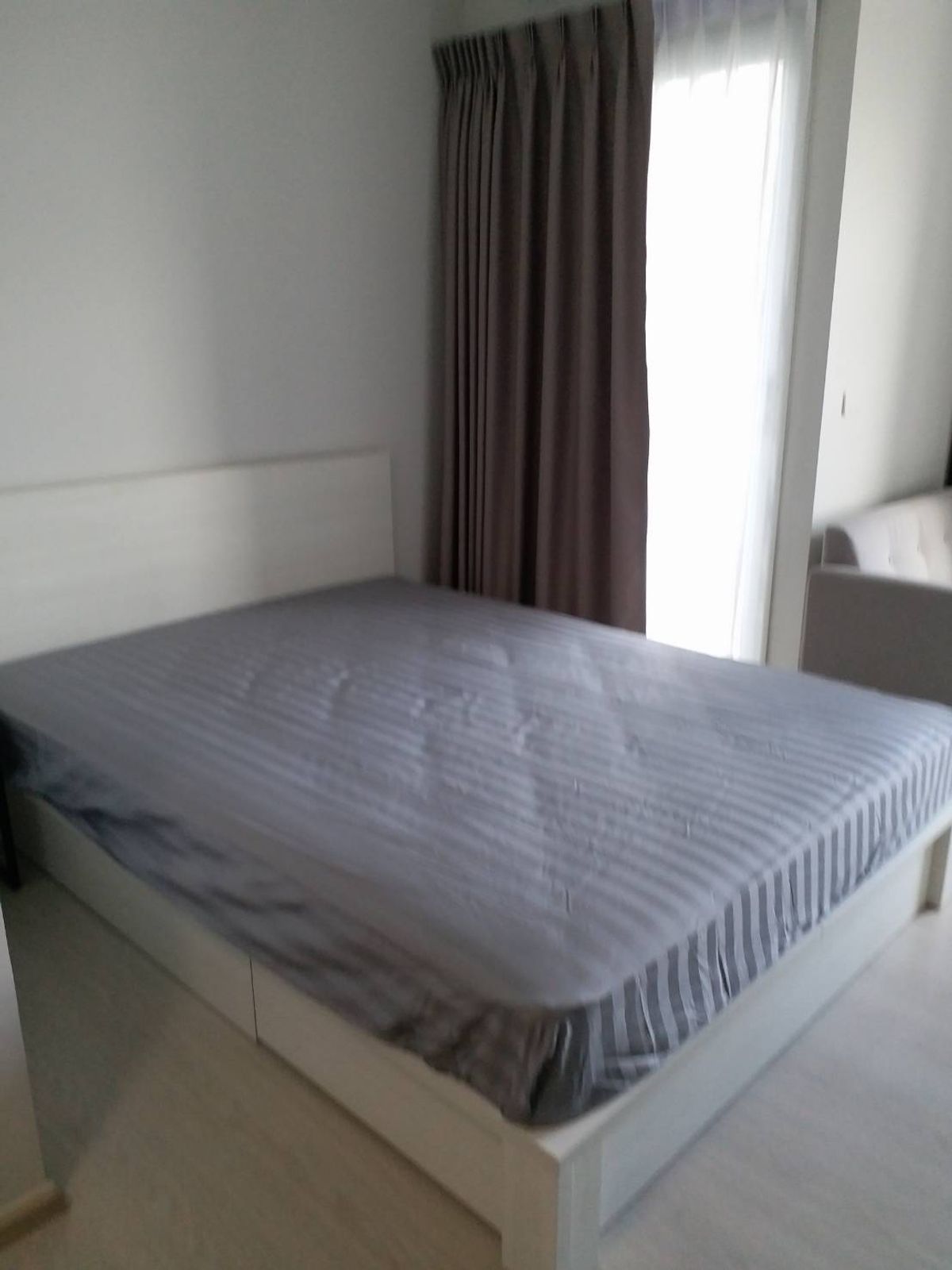 Riverside Condo Room in Bang Pho, 21 sq.m., Fully Furnished