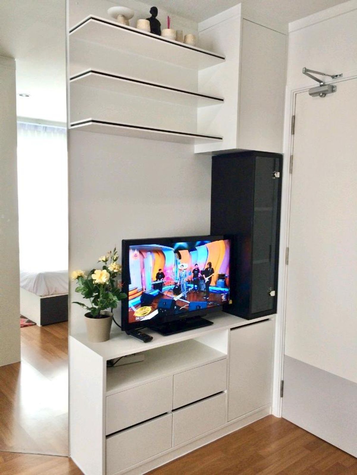 Lumpini Place Suksawat Rama 2 - Fully Furnished Condo with River View