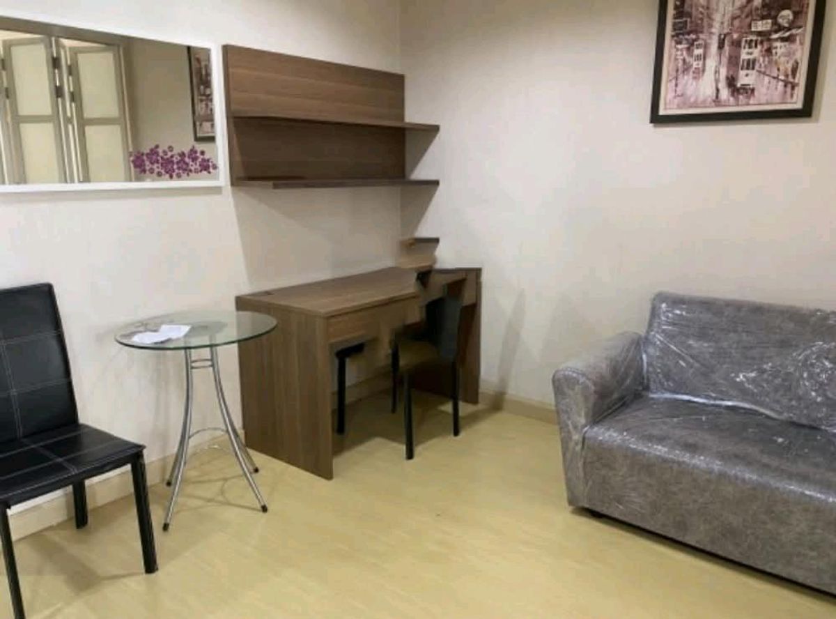 The Station Sathorn Bangrak Condo - 38 sq.m. Studio on 10th Floor