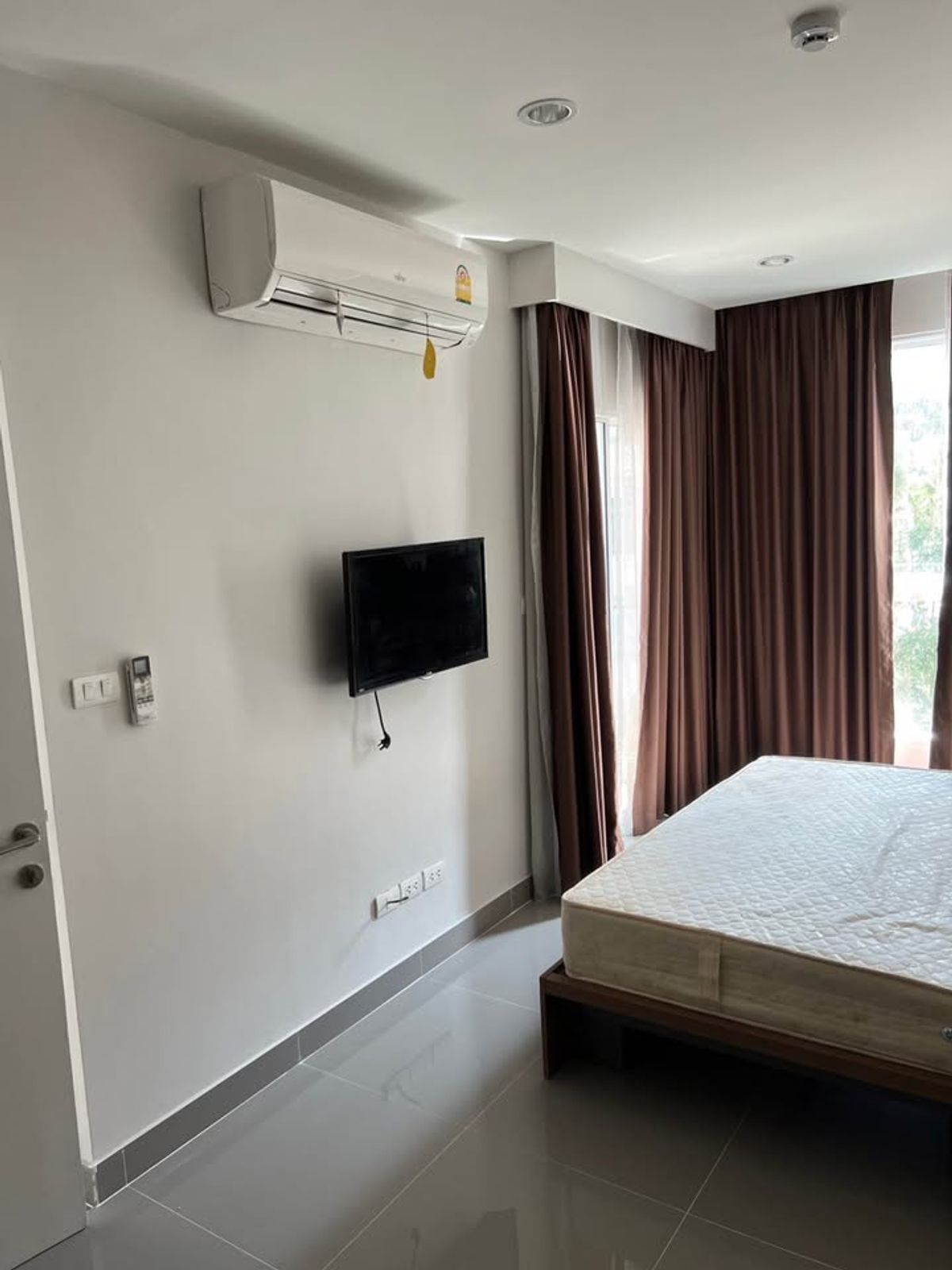 Happy Condo Lat Phrao 101 - 1 Bedroom Condo