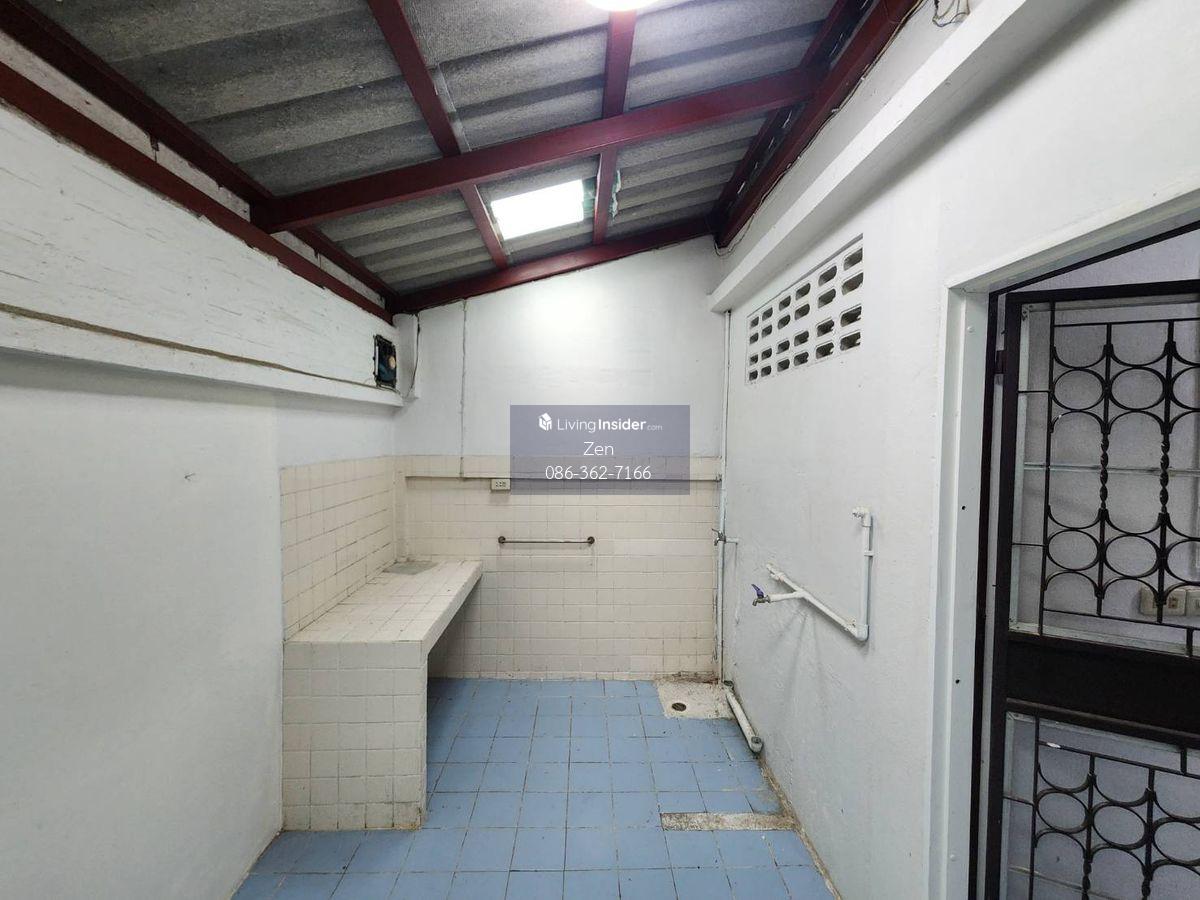 2-floor townhouse near Ram Inthra Express Market