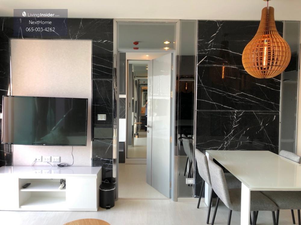 Rhythm Sukhumvit 42 - Fully Furnished 2 Bedroom Near BTS Ekkamai