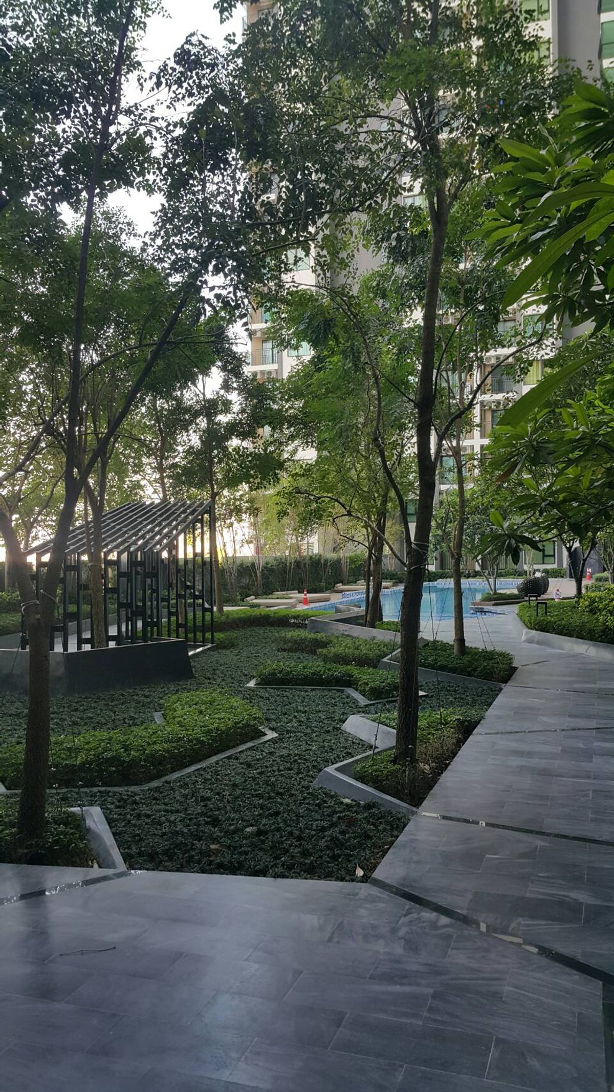Cozy Condo at Ken Sington near Thepharak Road, Samut Prakan