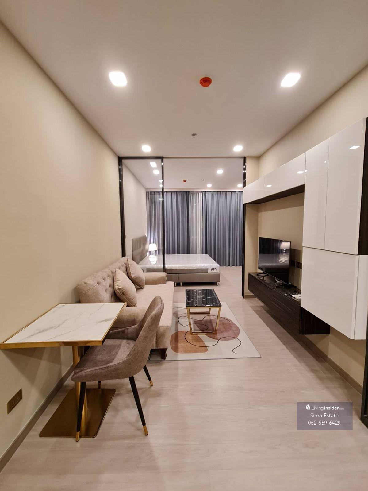 One 9 Five Condo Near MRT Rama 9 - Modern 1 Bedroom