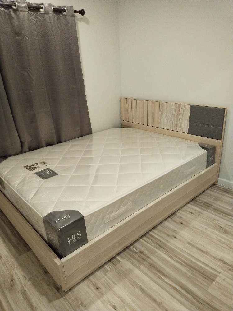 Plus Condo Ayutthaya Park - Fully Furnished Studio Apartment