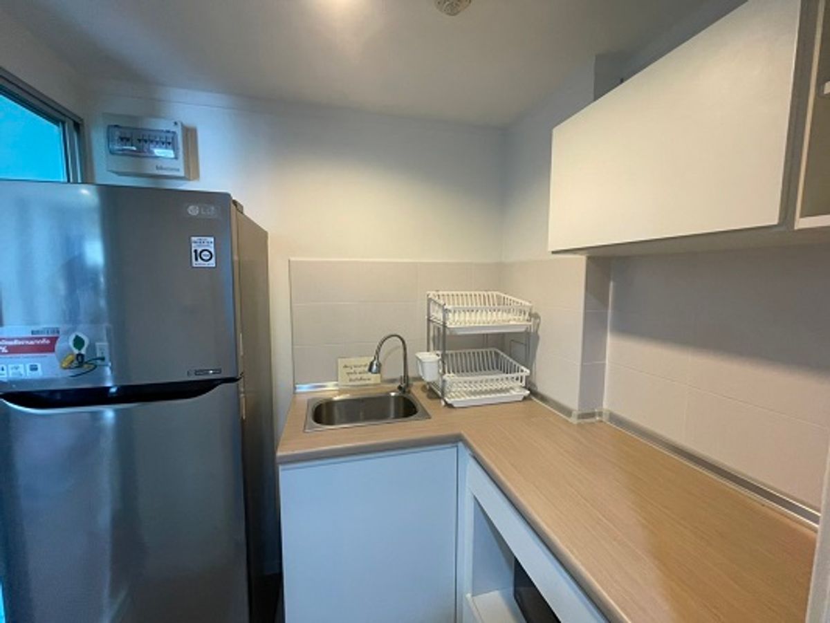Lumpini Place Borommaratchachonnani 35 Condo near Silpakorn University