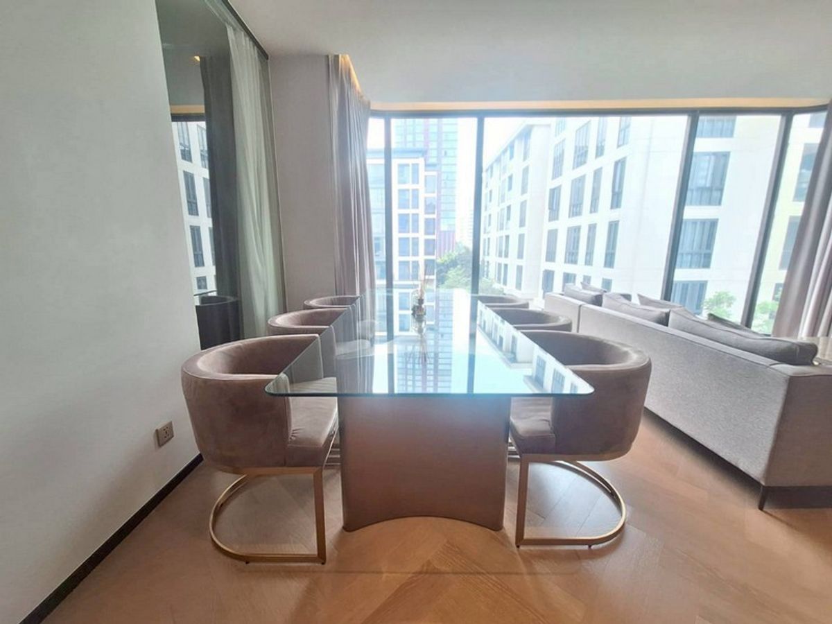 Spacious 3-Bedroom Condo at The Reserve 61 Hideaway with Pool View
