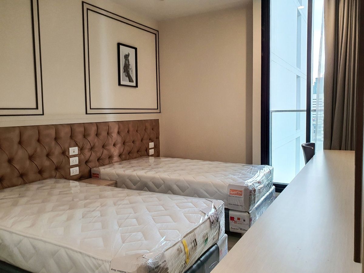 Noble Ploenchit Luxury Apartment - 1 Year Contract