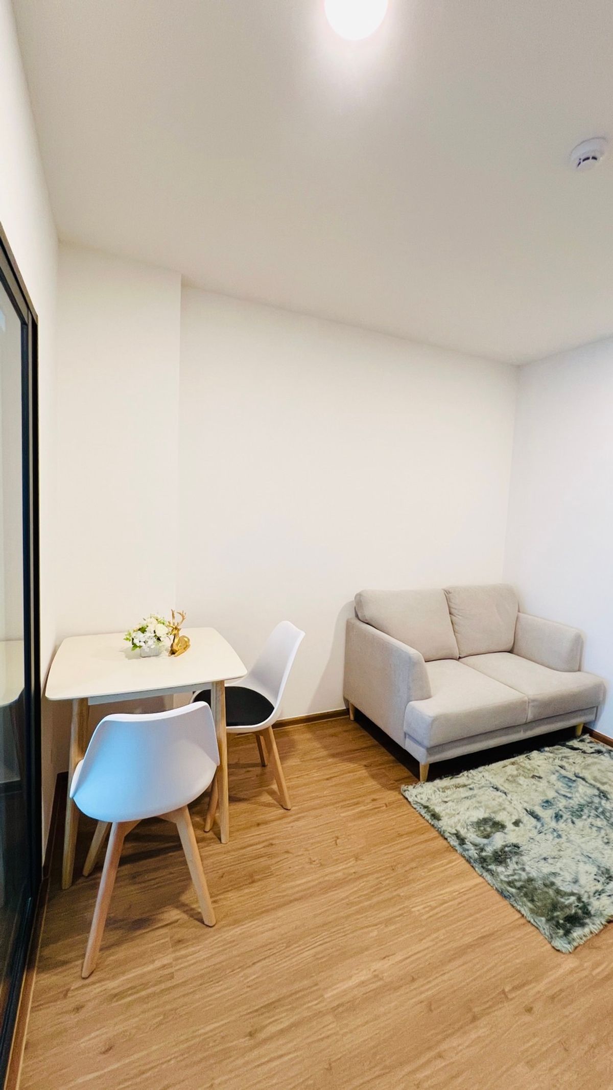 The Living Ramkhamhaeng - Compact 1-Bedroom Apartment