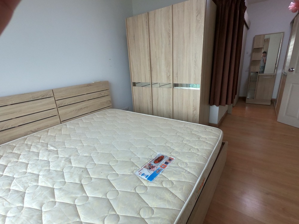 Chapter One Rat Burana Condo - Riverside Location with Modern Amenities